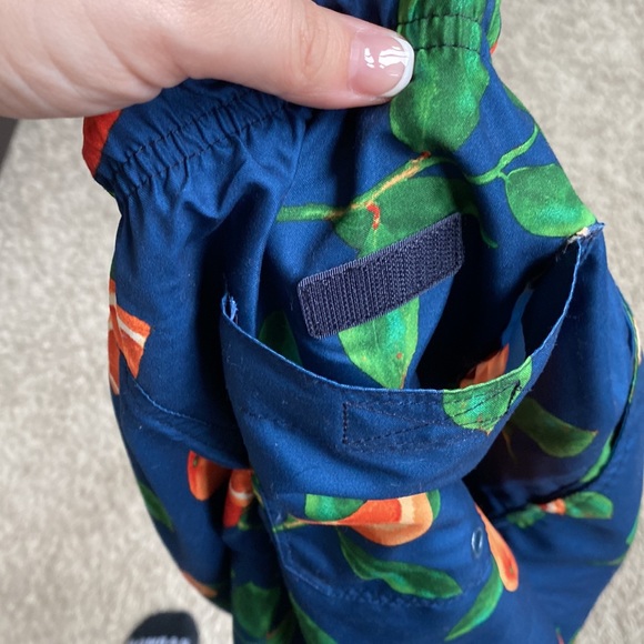 Old Navy swim trunks NWOT - Picture 8 of 9